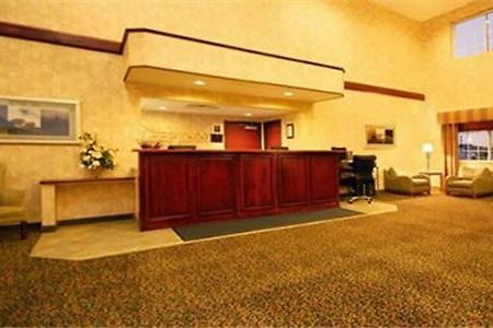 Crossings By Grandstay Inn & Suites Becker ภายใน รูปภาพ